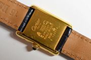 Ein-neues-Leben-fuer-eine-alte-Cartier-Damenuhr-002
